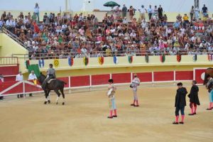 Saintes-corrida-2020-paseo