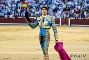 Madrid-Castella-banderillesnoires