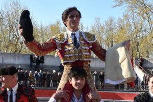 Bellegarde-estevan navarro